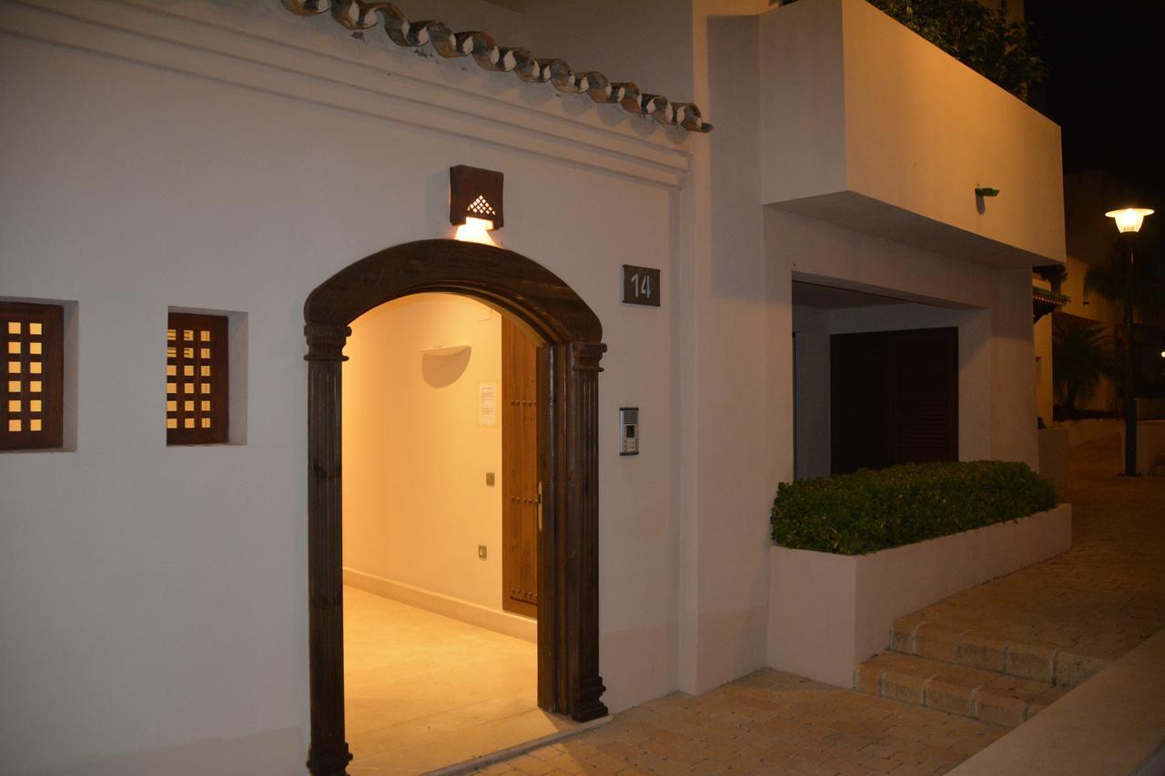 Apartment Medina De Banus มาร์เบยา ภายนอก รูปภาพ